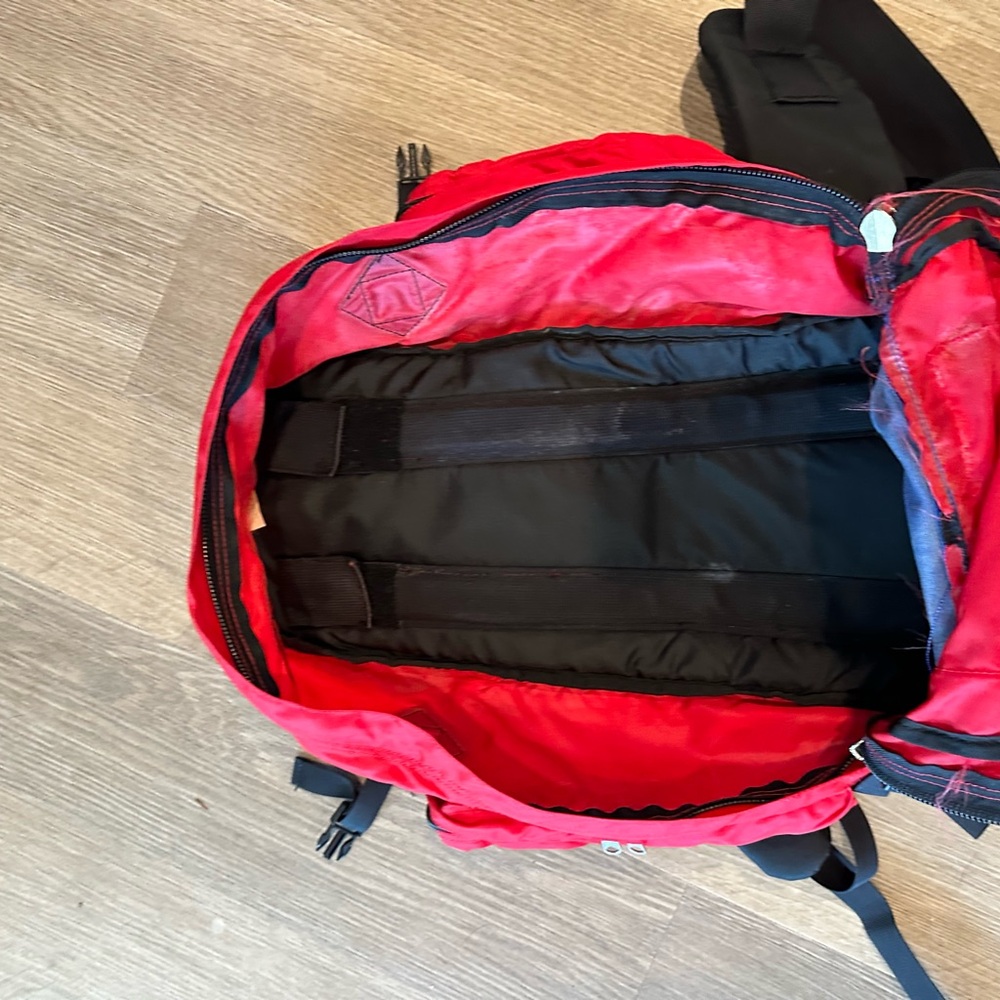 Vintage Kelty Red Wing Backpacking Backpack Lumbar Support - Picture 6 of 7